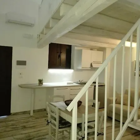 La Casa Di Adriano Vitigliano